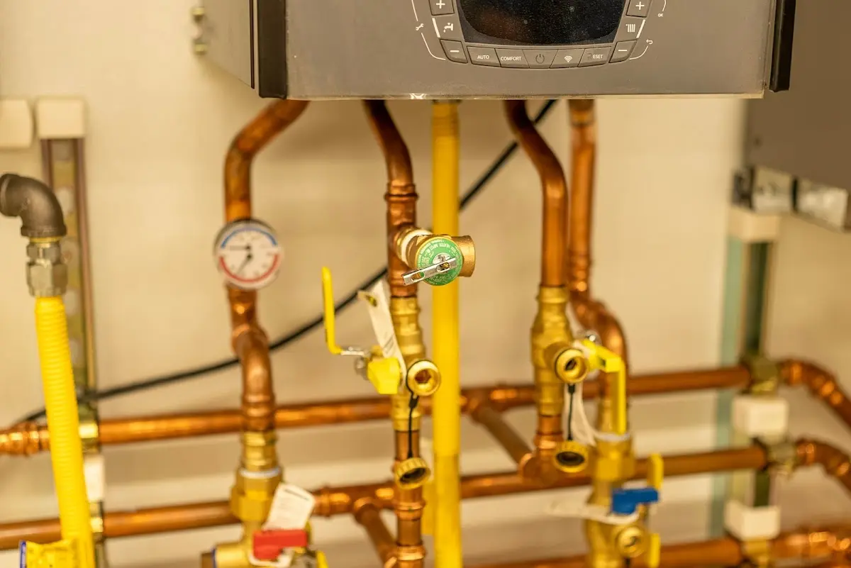 Licensed technician providing Pipe Repair for a homeowner in Breckenridge Hills